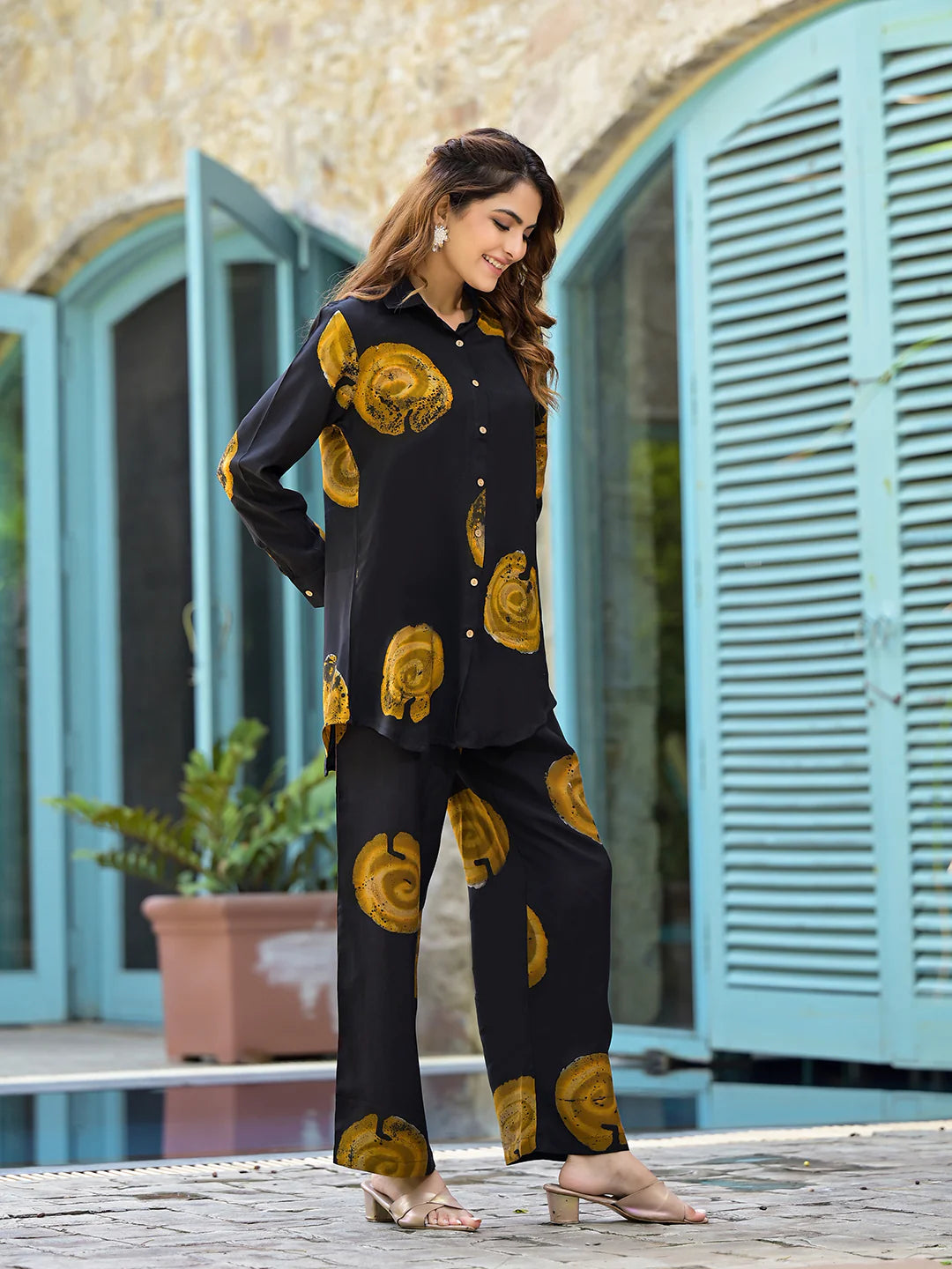 Black Muslin Handblock Ethnic Straight Co-ord Sets