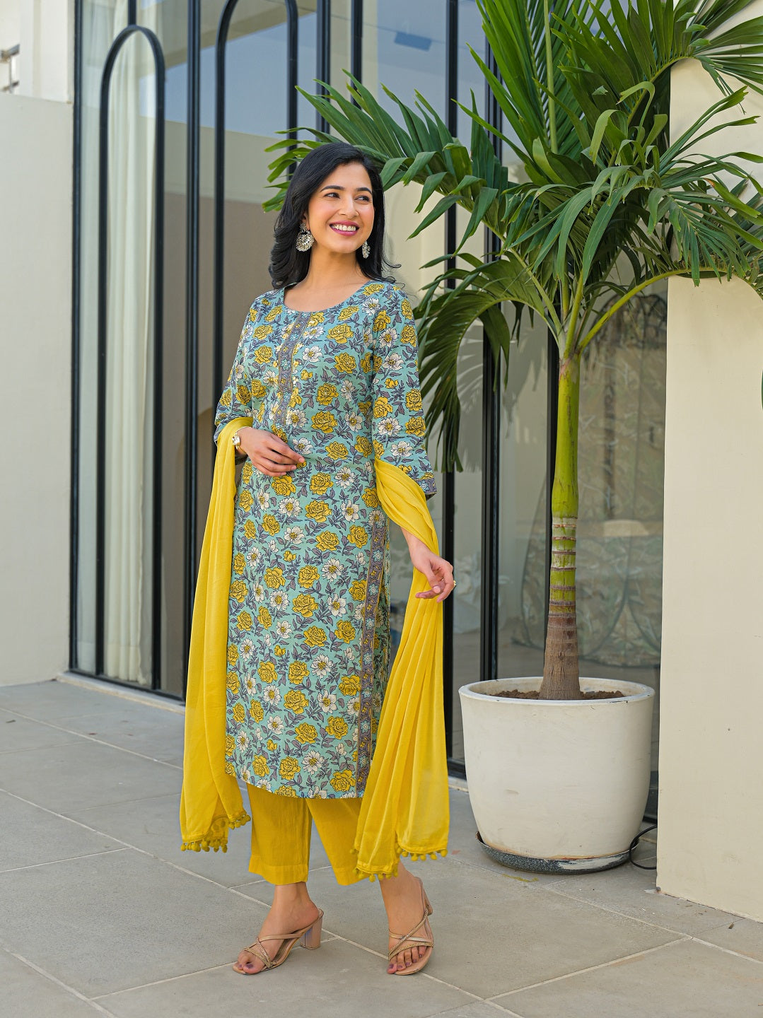 Sky Blue Round Neck Straight Cotton Kurta Pant Set With Dupatta
