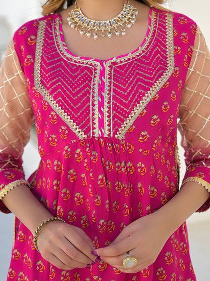 Pink Muslin Round Neck Kurta Sharara Set with Organza Dupatta