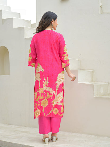 Pink Muslin Digital Print Kurta Pant Set With Dupatta