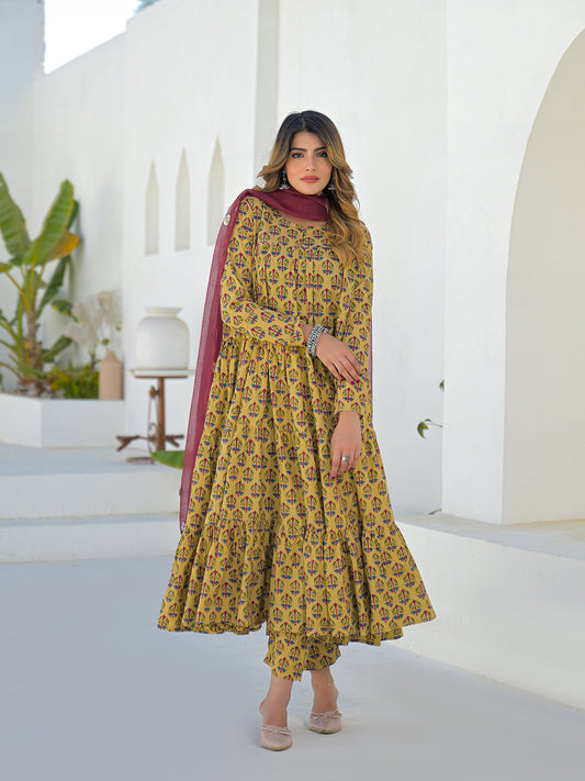 Beige Cotton Round Neck Anarkali Kurta Pant Set With Kota Doria Dupatta