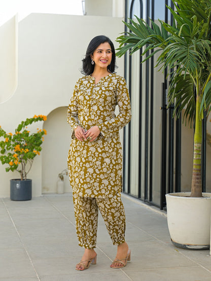 Mahndi Green Curved Hem Cotton Kurta Pant Sets