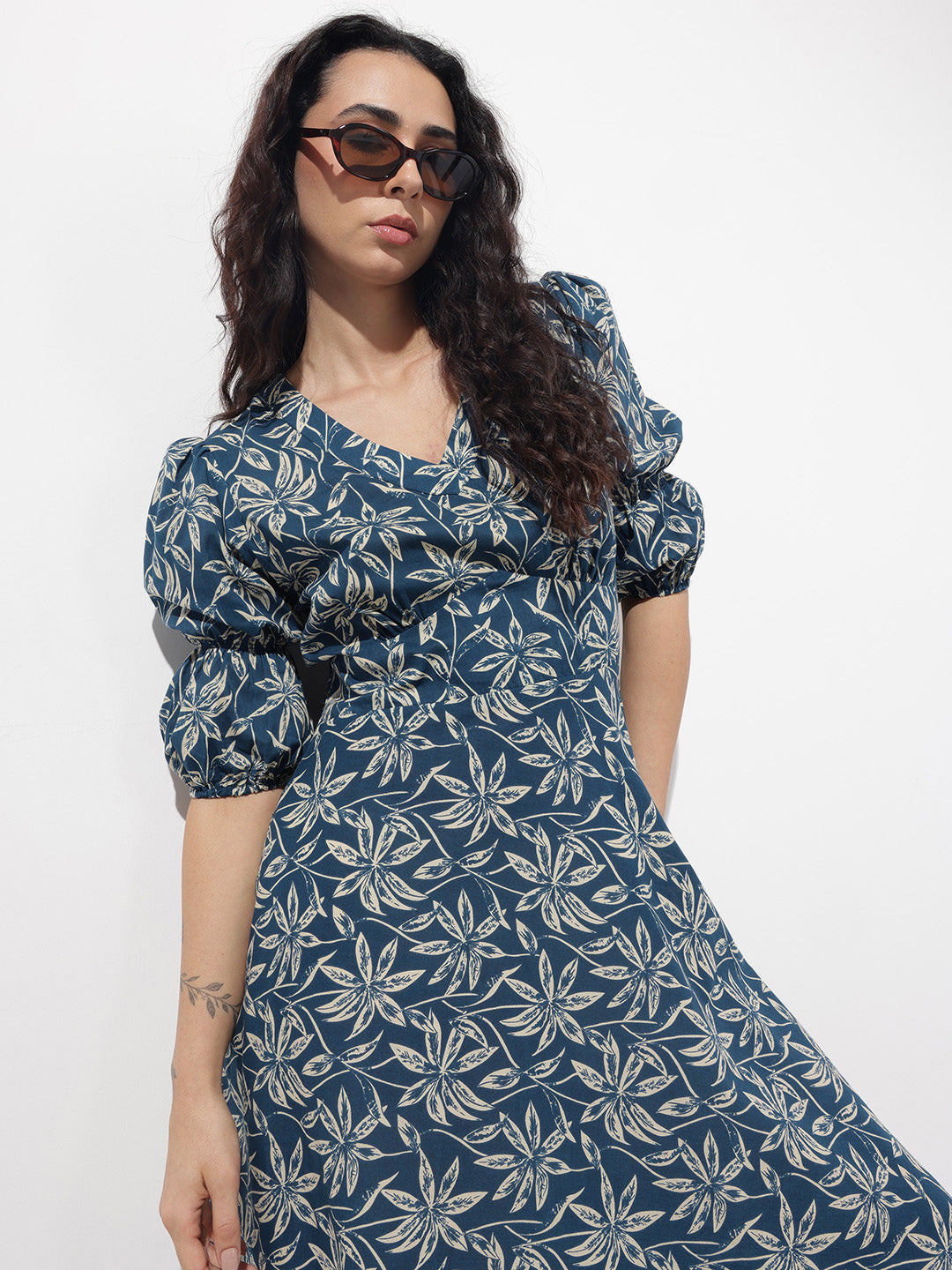Blue V-Neck Midi Cotton Dress