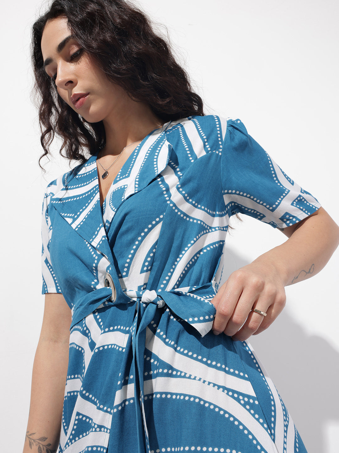 Blue Lepal Neck Abstract Print Rayon Midi Dress