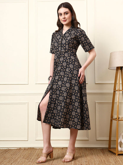 Black Shirt Coller Cotton Dress