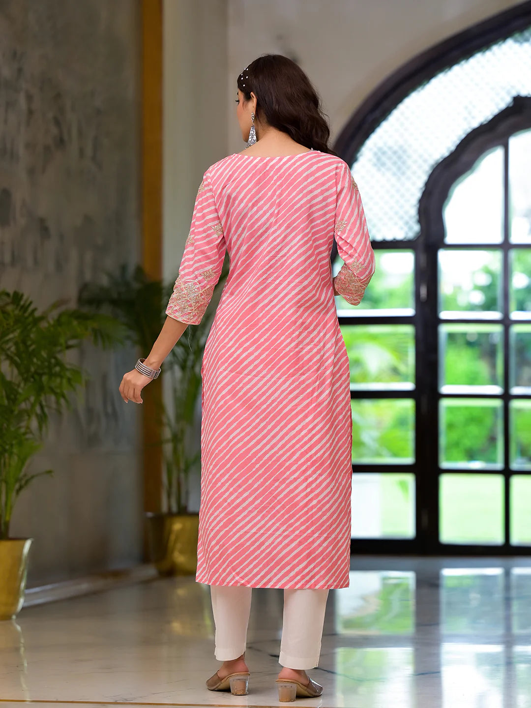 Peach Pure Cotton Leheriya Print Embroidered Staright Kurta