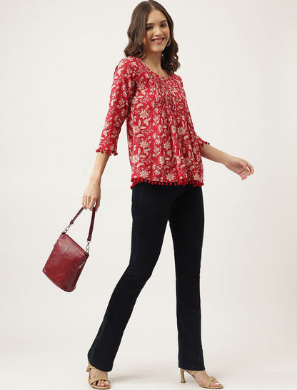 Maroon Women Floral Printed A-Line Knitted Cotton Regular Sleeves Top