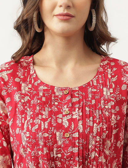 Maroon Women Floral Printed A-Line Knitted Cotton Regular Sleeves Top
