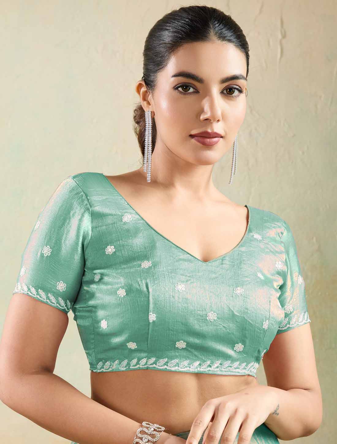 Velvet Chiffon Tensile Ethnic Thread & Sequins Embroidery Saree