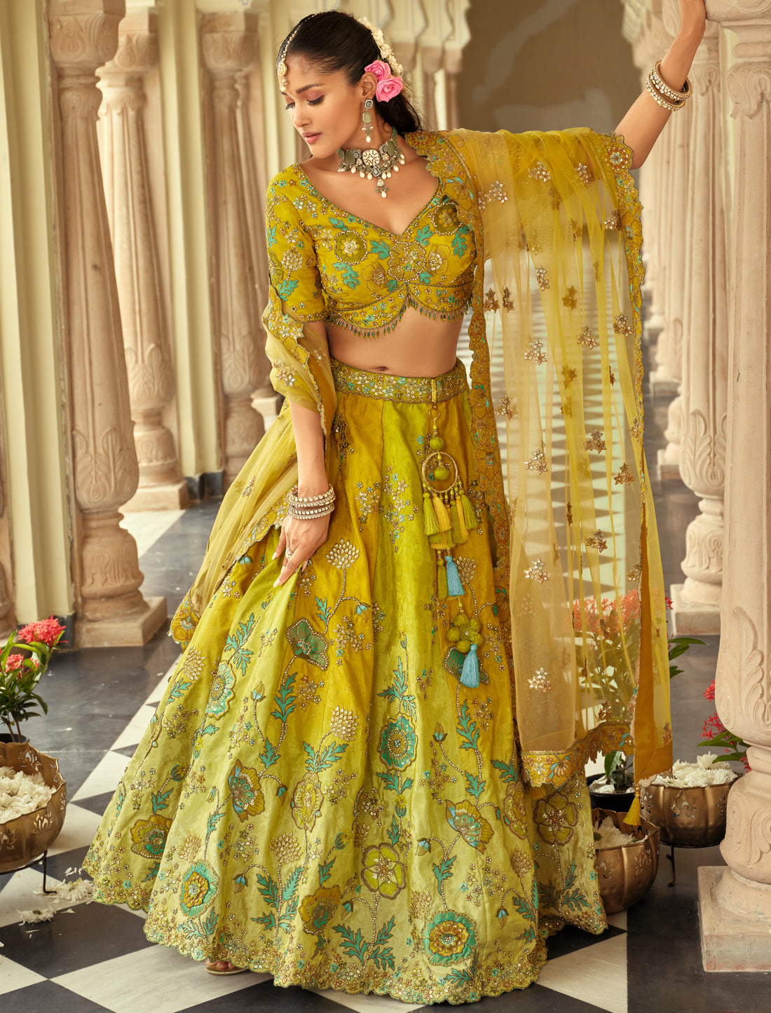 Ethnic Green Silk Embroidery Cut Border Weaving Butti Art Lehenga Choli