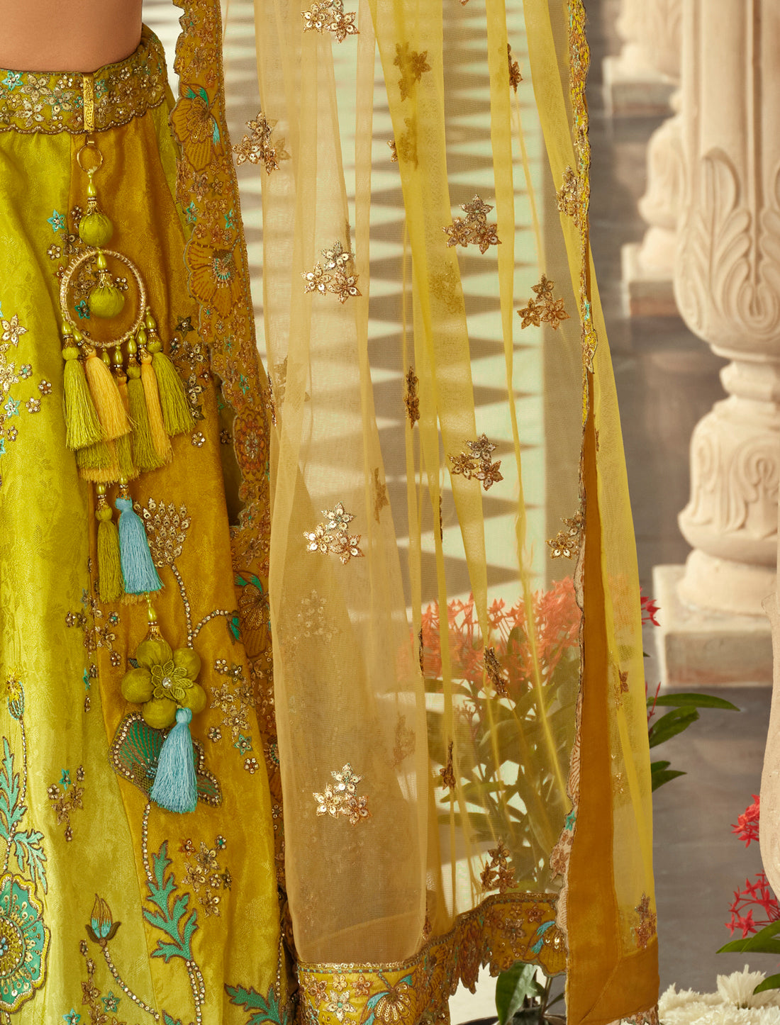 Ethnic Green Silk Embroidery Cut Border Weaving Butti Art Lehenga Choli