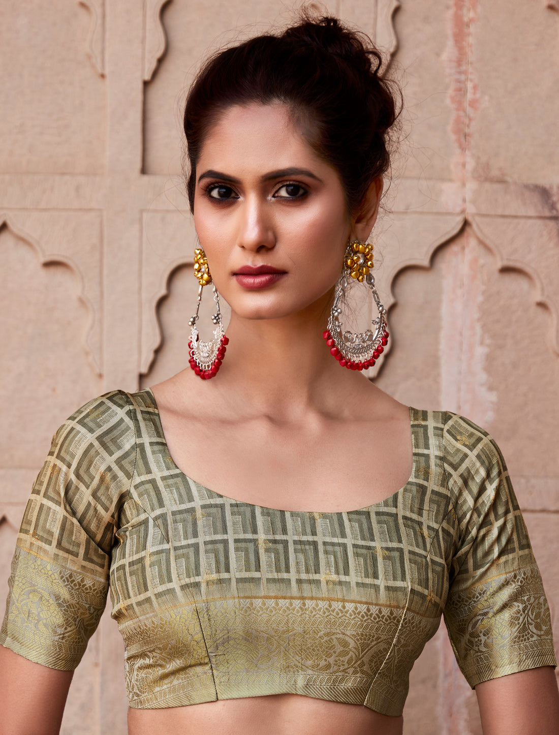 Golden Beige Handloom Silk Ethnic Designer Party Wear Saree