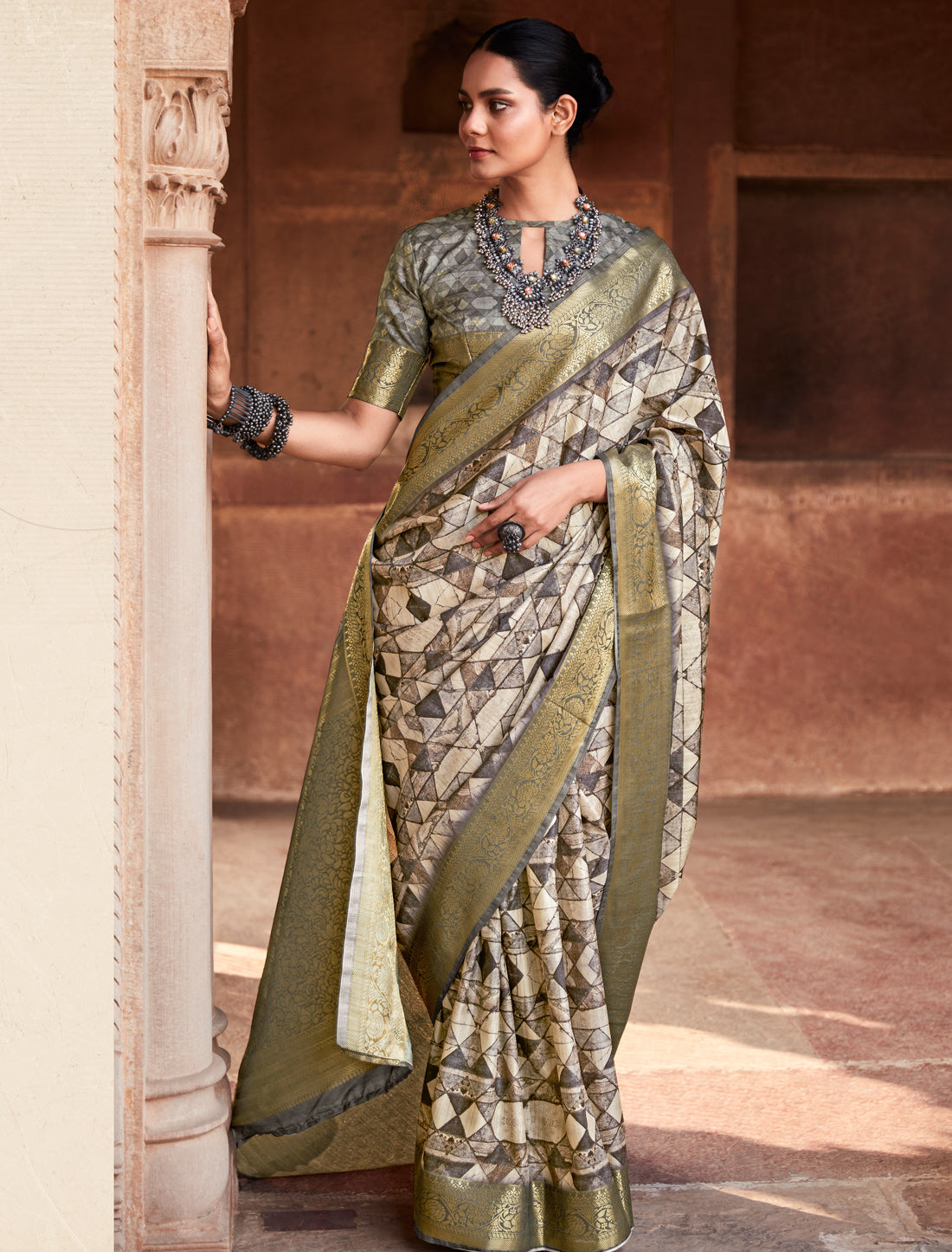 Stone Grey Handloom Silk Party Wear Designer Ethnic Saree