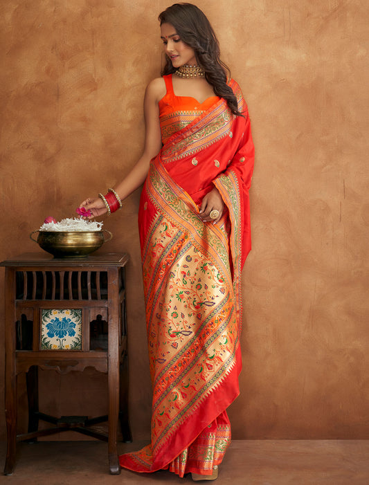 Soft Women Regal Radiance With Banarasi Weaving Silk Saree