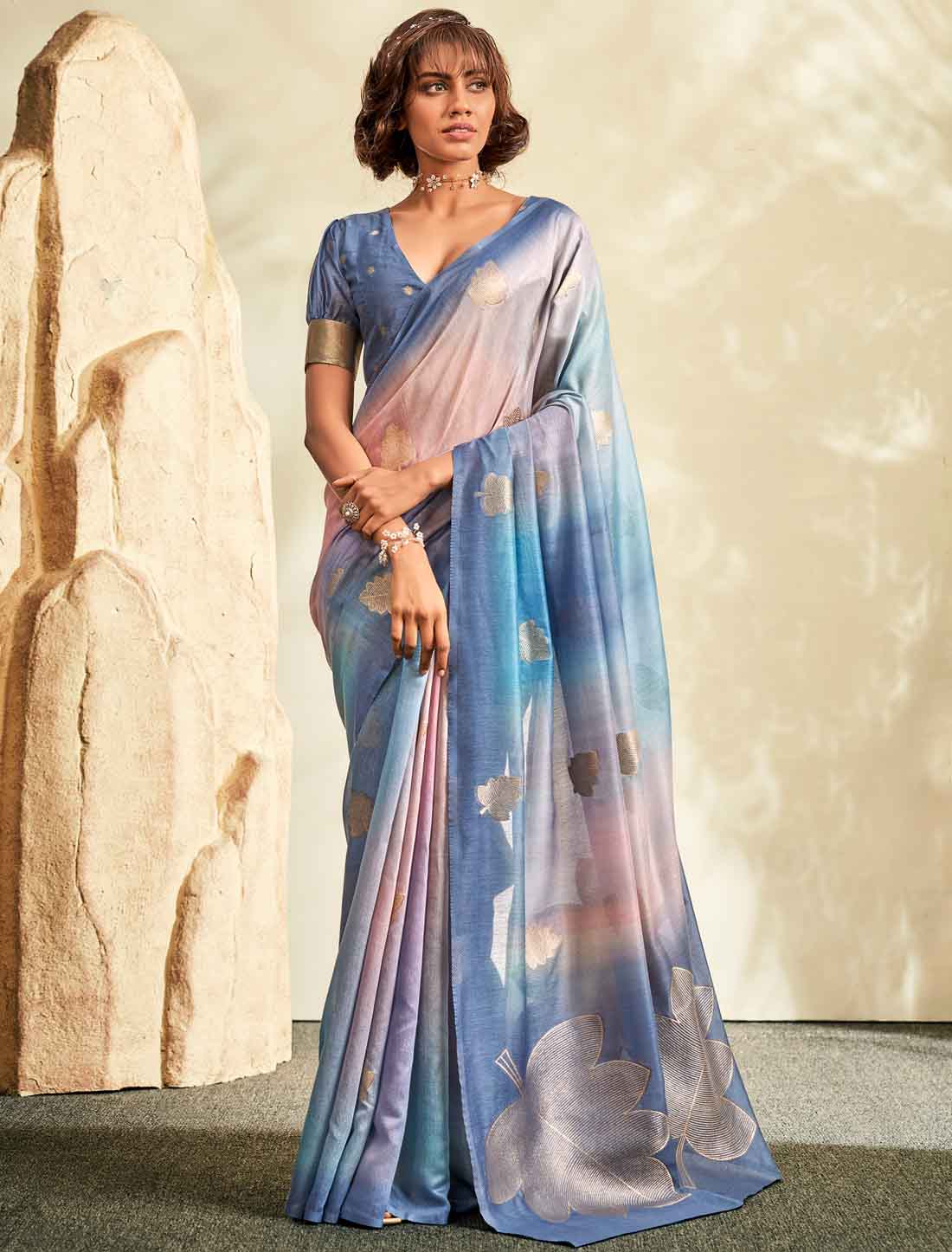 Ethnic Handloom Shaded Printed Khadi Saree
