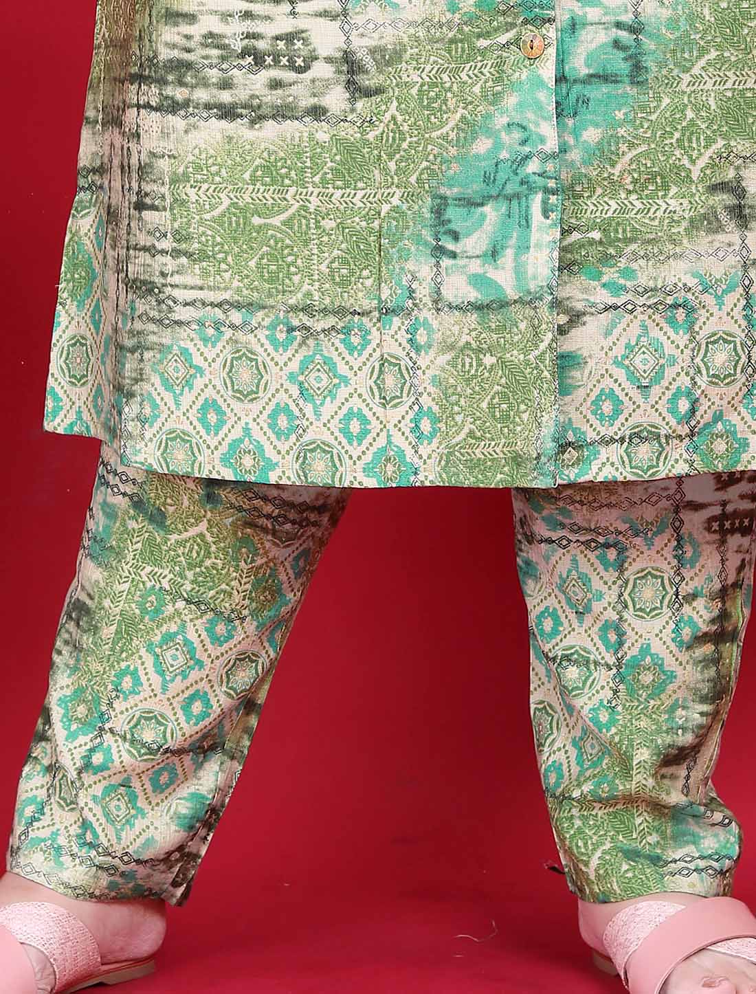 Light Green Premium Vertical Exoprt Quality Ethnic Co-ord Sets