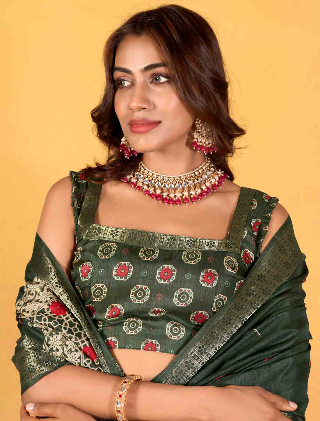 Soft Dola Silk With Foil Print Party Wear Ethnic Saree