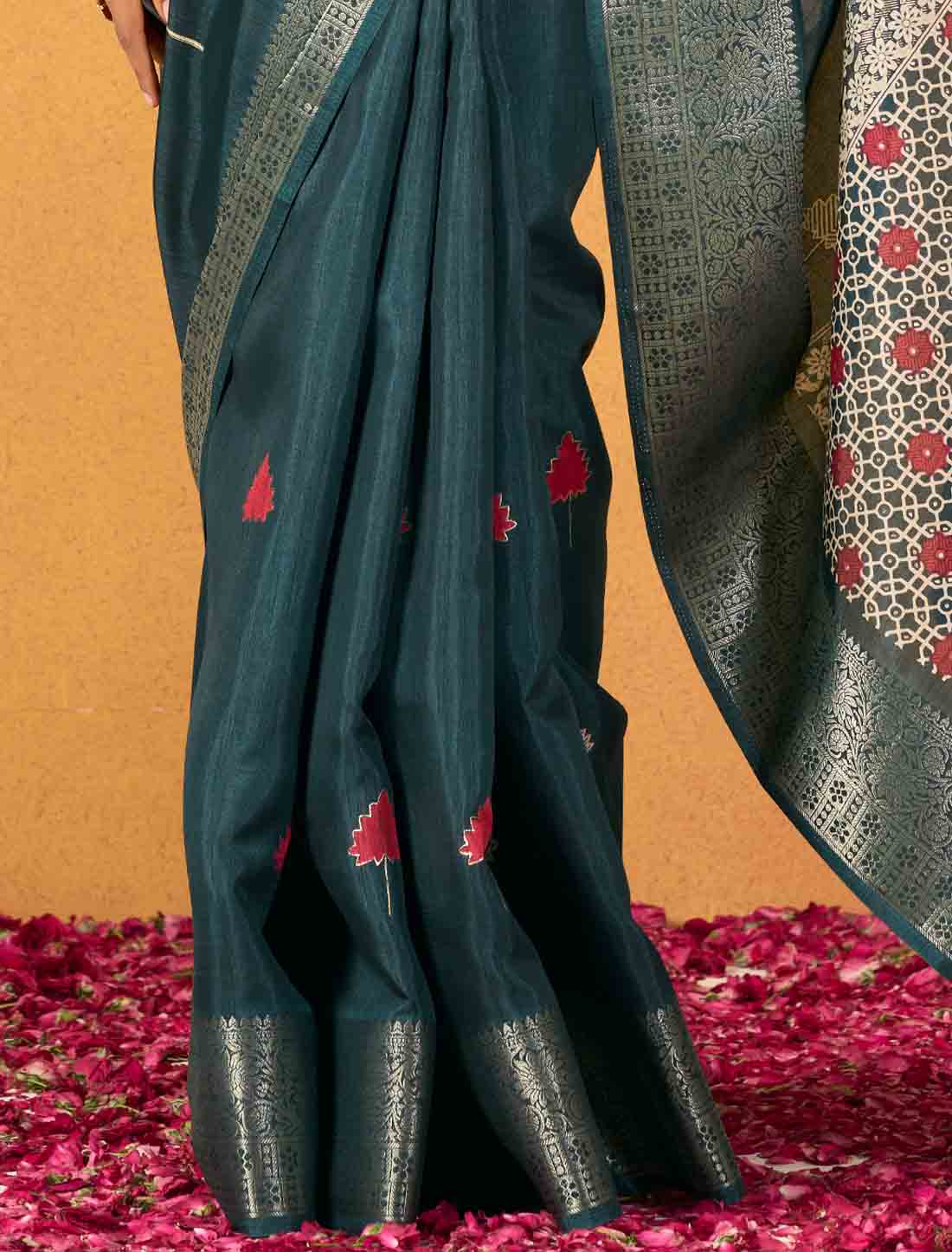Foil Print With Soft Dola Party Wear Silk Ethnic Saree