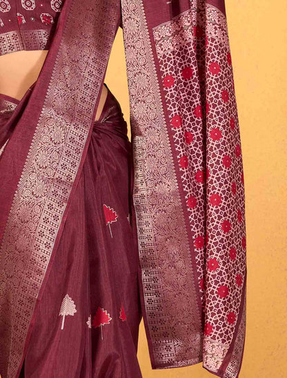 Ethnic Foil Print With Soft Dola Silk Party Wear Saree