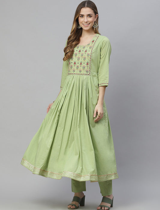 Green Regular Thread Work Pure Cotton Kurta with Trousers Kurta Sets For Women