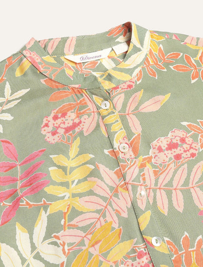 Green Women Floral Printed A-line Shape roll-up Sleeves Kurta