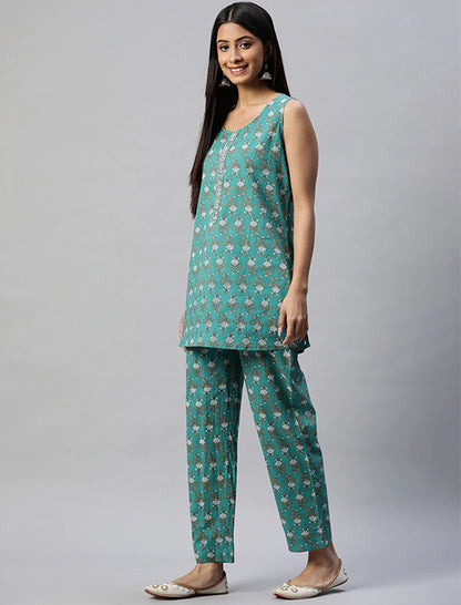 Green Kurta Set with Printed Trousers Jacket For Women