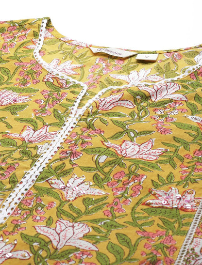 Women Yellow Floral Printed Pure Cotton Ethnic Kurta Set