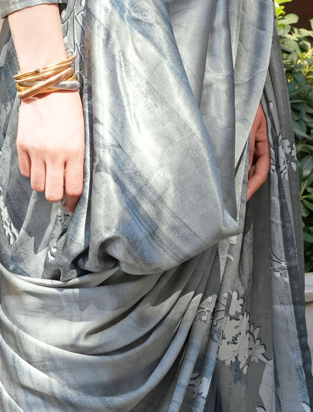 Shine Grey Spanish Satin Modern Design Pranch Finish Ethnic Saree