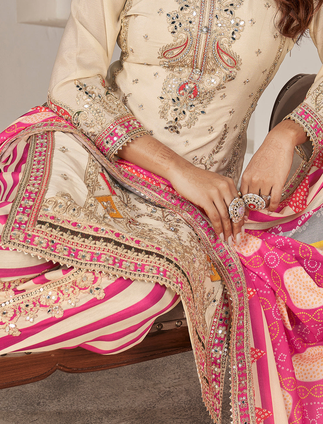 Stylish Freesize Readymade Suit