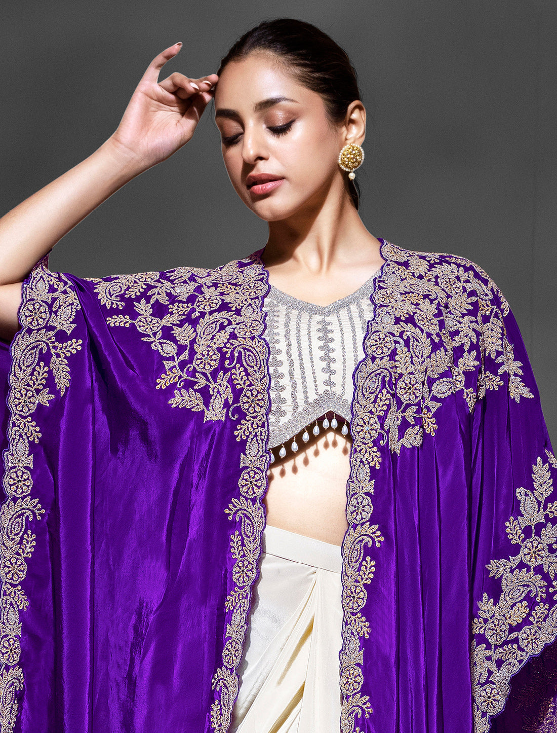 Freesize Designer Outfit – Heavy Embroidered Blouse & Elegant Skirt