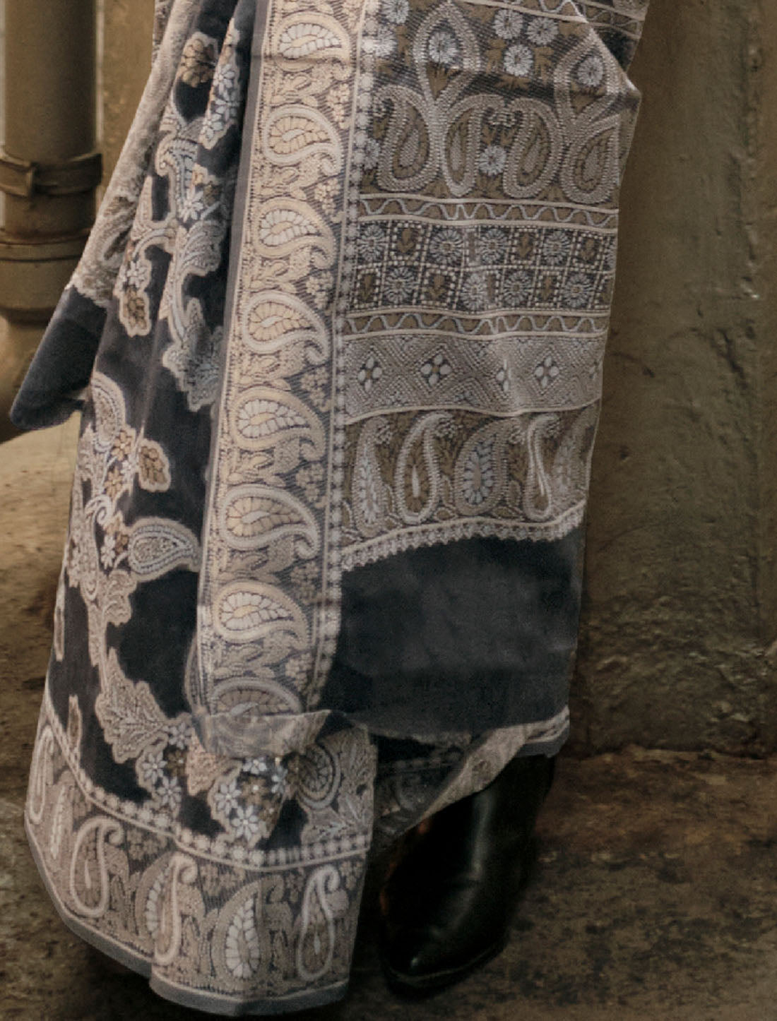 Whispers Of Women Tradition Chikankari Lucknowi Zari Handloom Weaving Saree