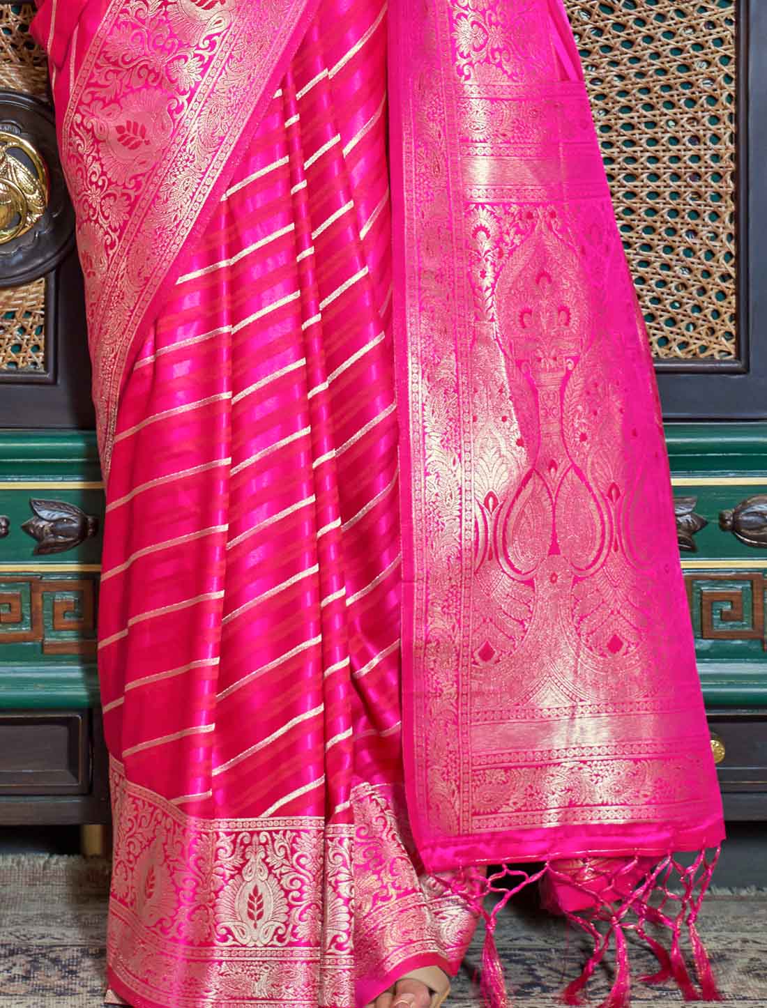 Crafted With Ethinc Silk Pure Satin Handloom Weaving Designer Saree