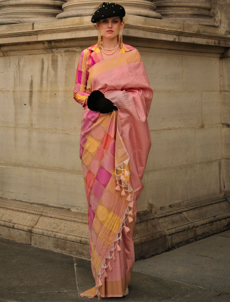 Peach Soft Silk Saree Handloom Weaving With Contrast Pallu And Blouse