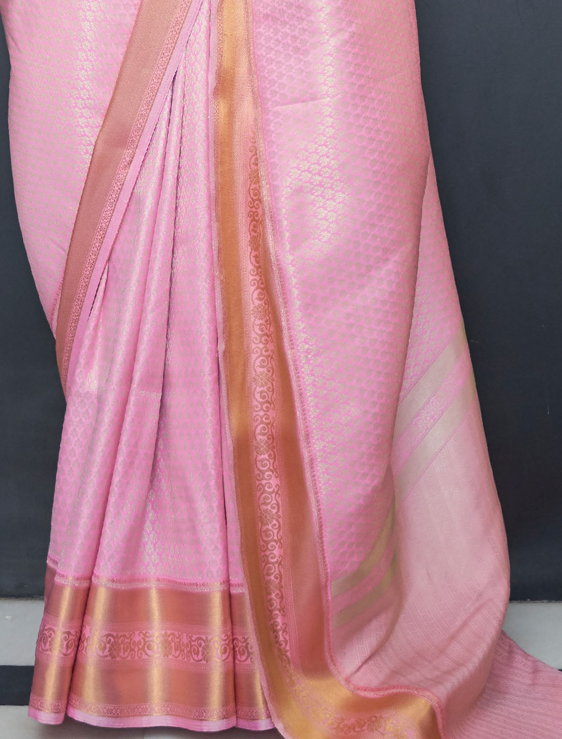 Sartorial Silk Handloom Weaving Designer Latest Saree For Women