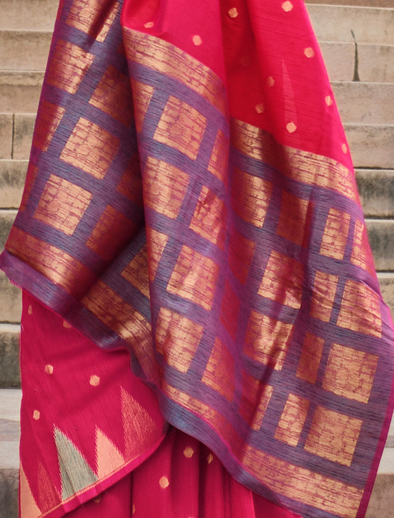 Dark Pink Khadi Silk Saree Handloom Weaving With Contrast Pallu And Blouse