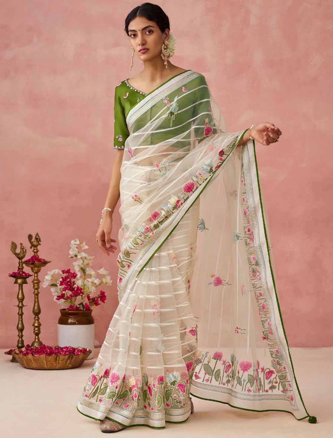 Elevate Your Style Ethnic Soft Brasso Organza Printed Saree