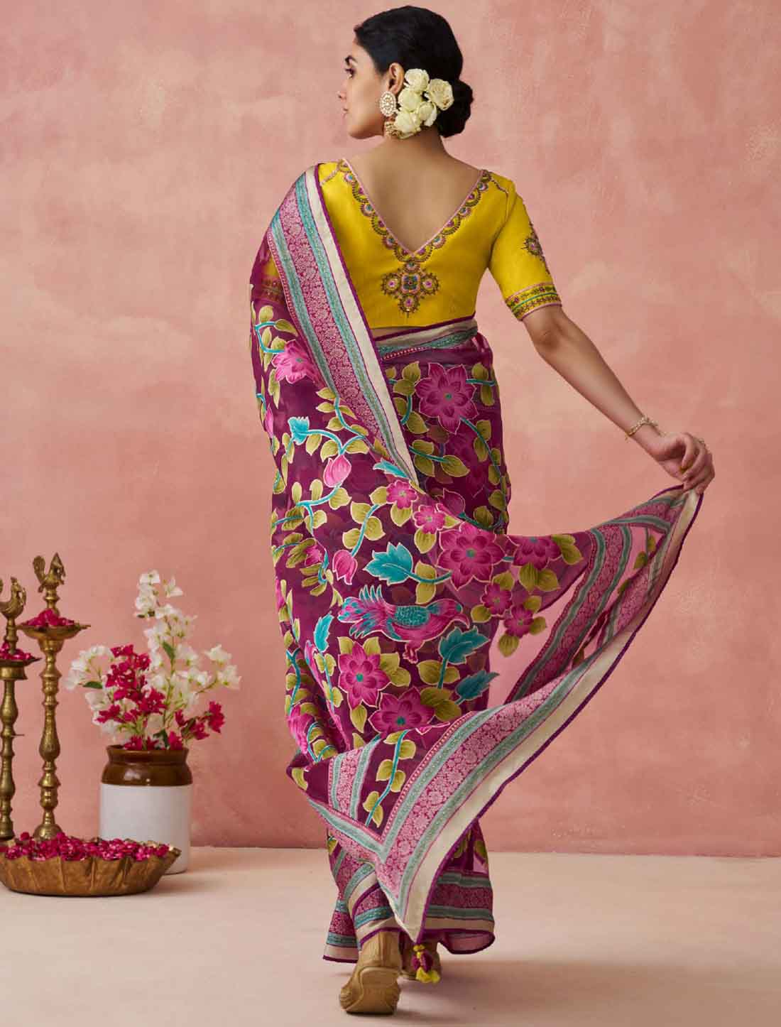 Style With Ethinc Soft Brasso Organza Printed Saree