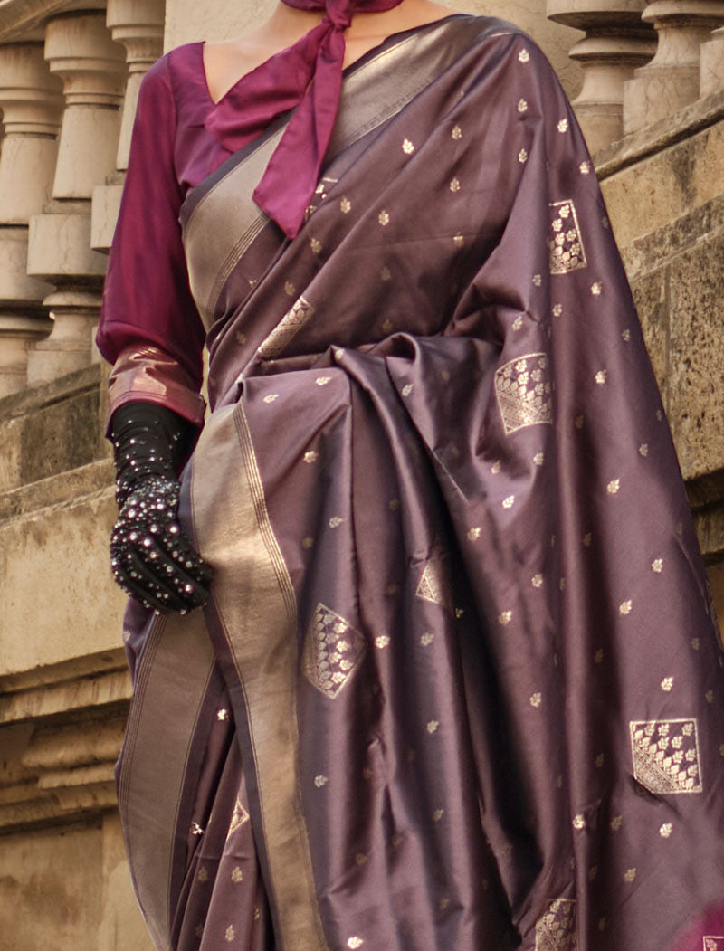 Brown Soft Silk Handloom Weaving Fancy Saree With Contrast Pallu And Blouse