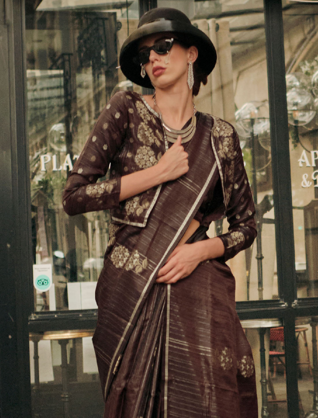 Luxe Affair Weaving Satin Jari Lining Handloom Silk Saree For Women