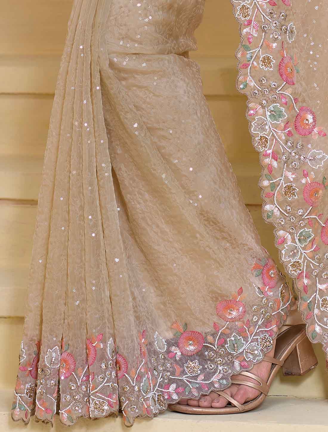 Pure Ethinc Cream Banarasi Tuscany Designer Saree