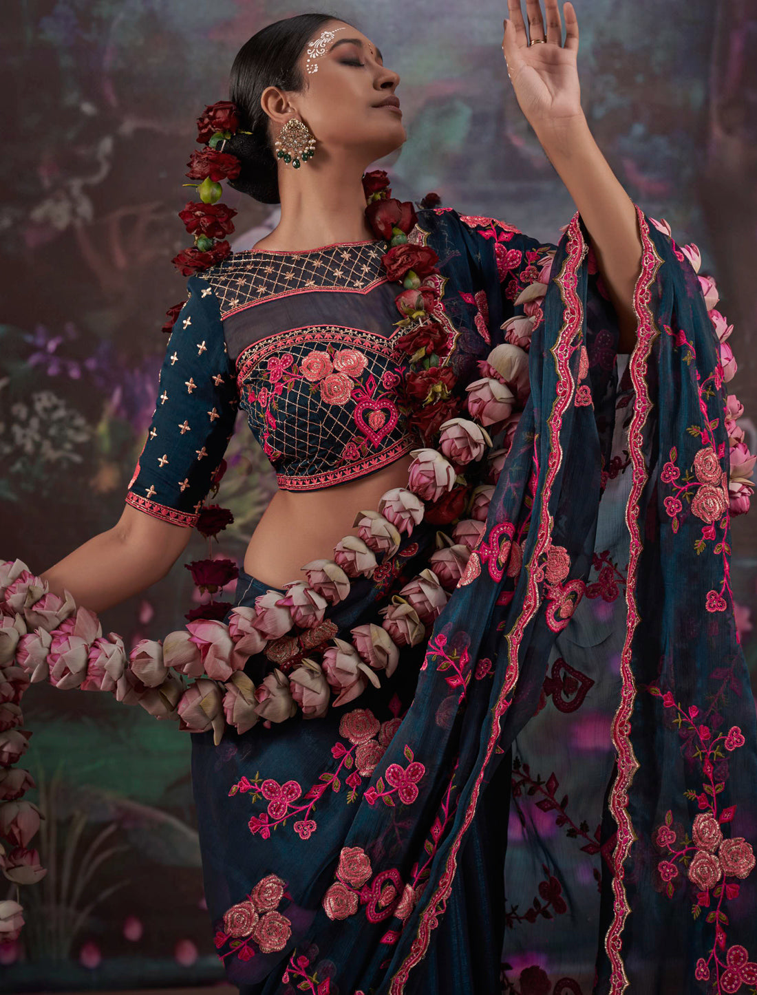 Neavy Blue Gold Shimmer Multi Thread Embroidery Ethnic Saree