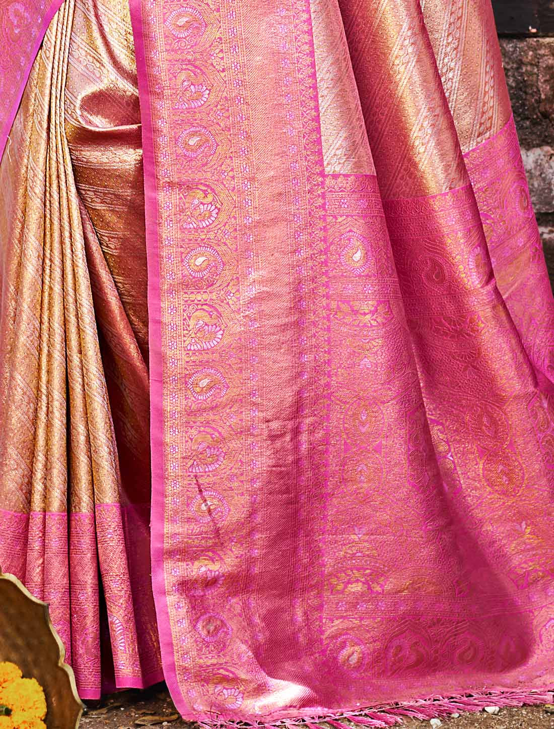 Ethnic Kanjivaram Silk Un-Stitched Designer Woven Saree For Women