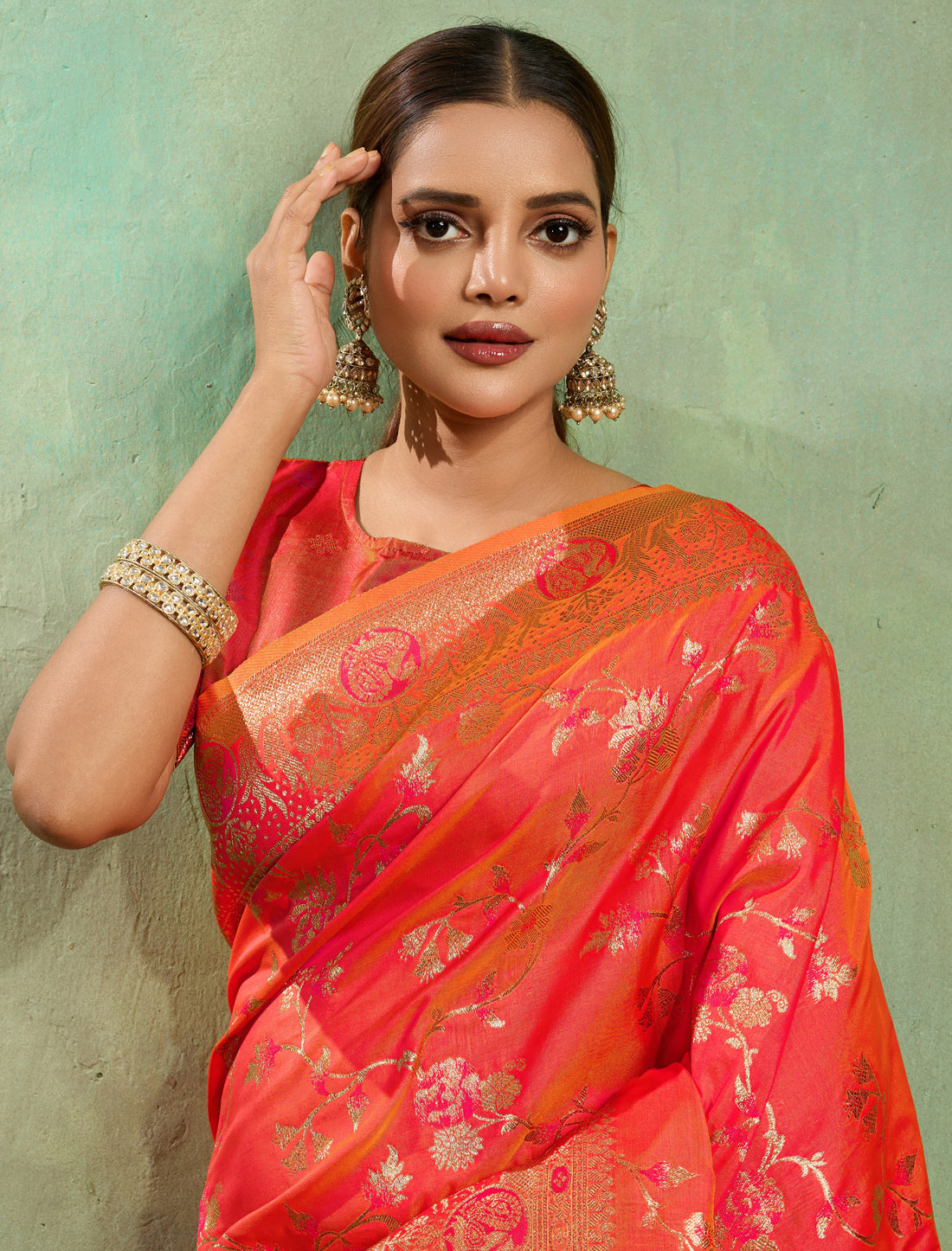 Elegant Dual Tone Banarasi Silk Party Wear Sare Self Butti Blouse