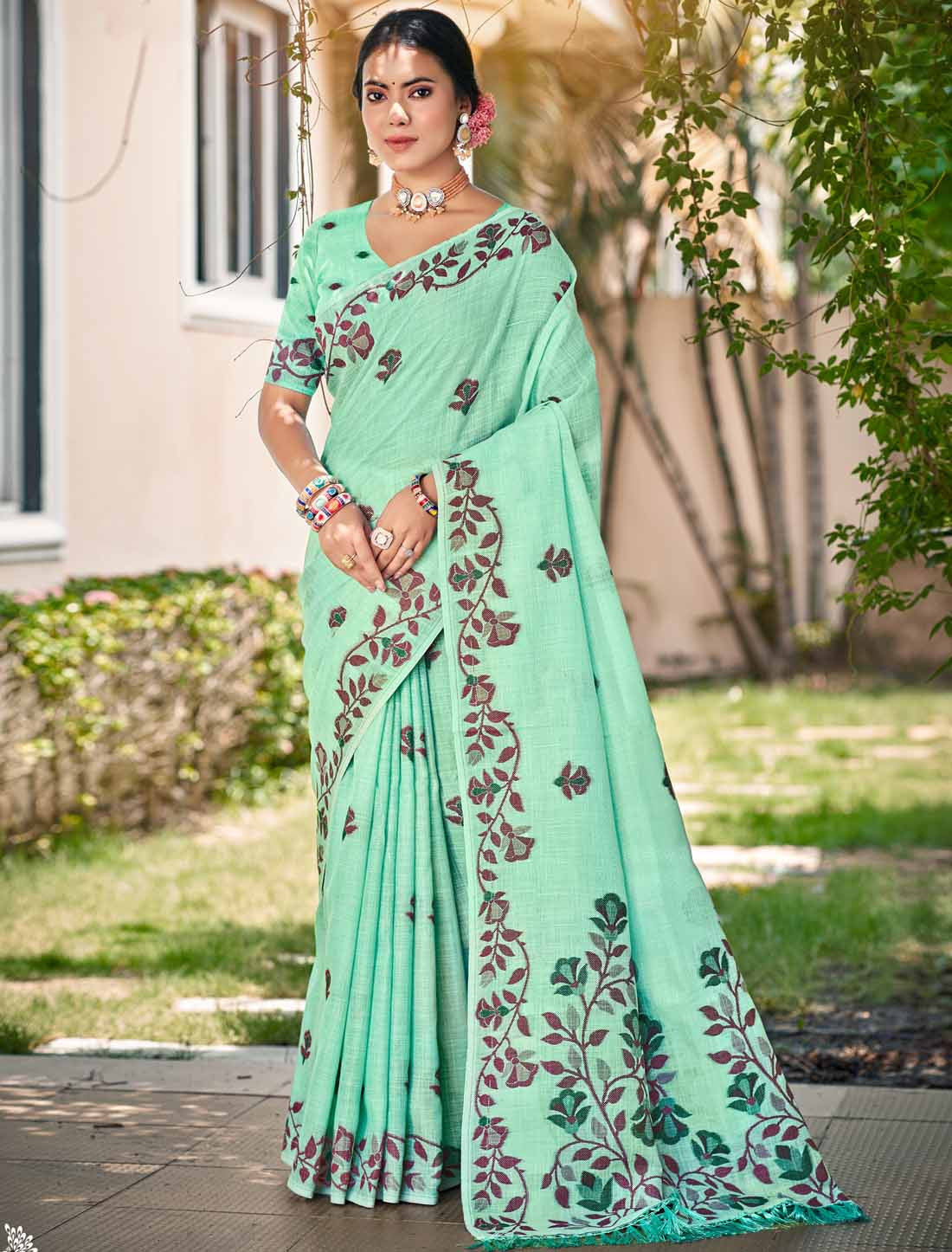 Linen Ethnic Un-Stitched Party Wear Woven Saree For Women