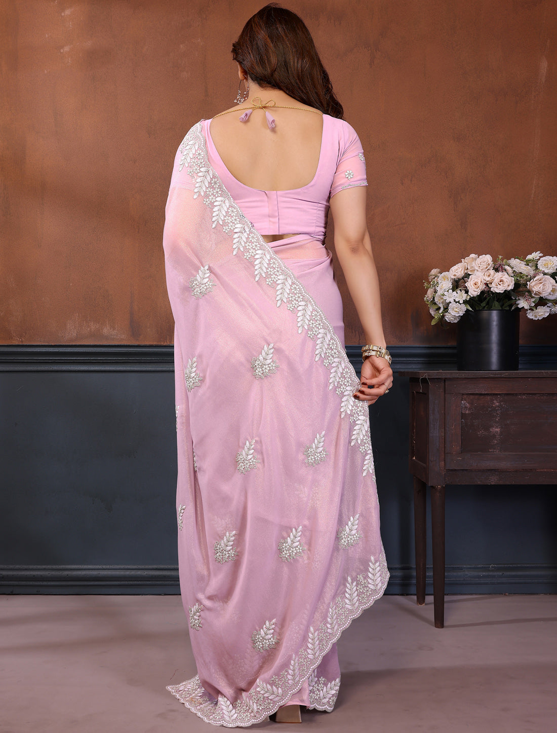 Pink Pure Cotting Jorgut With Embrodery Resham Work Ethnic Saree