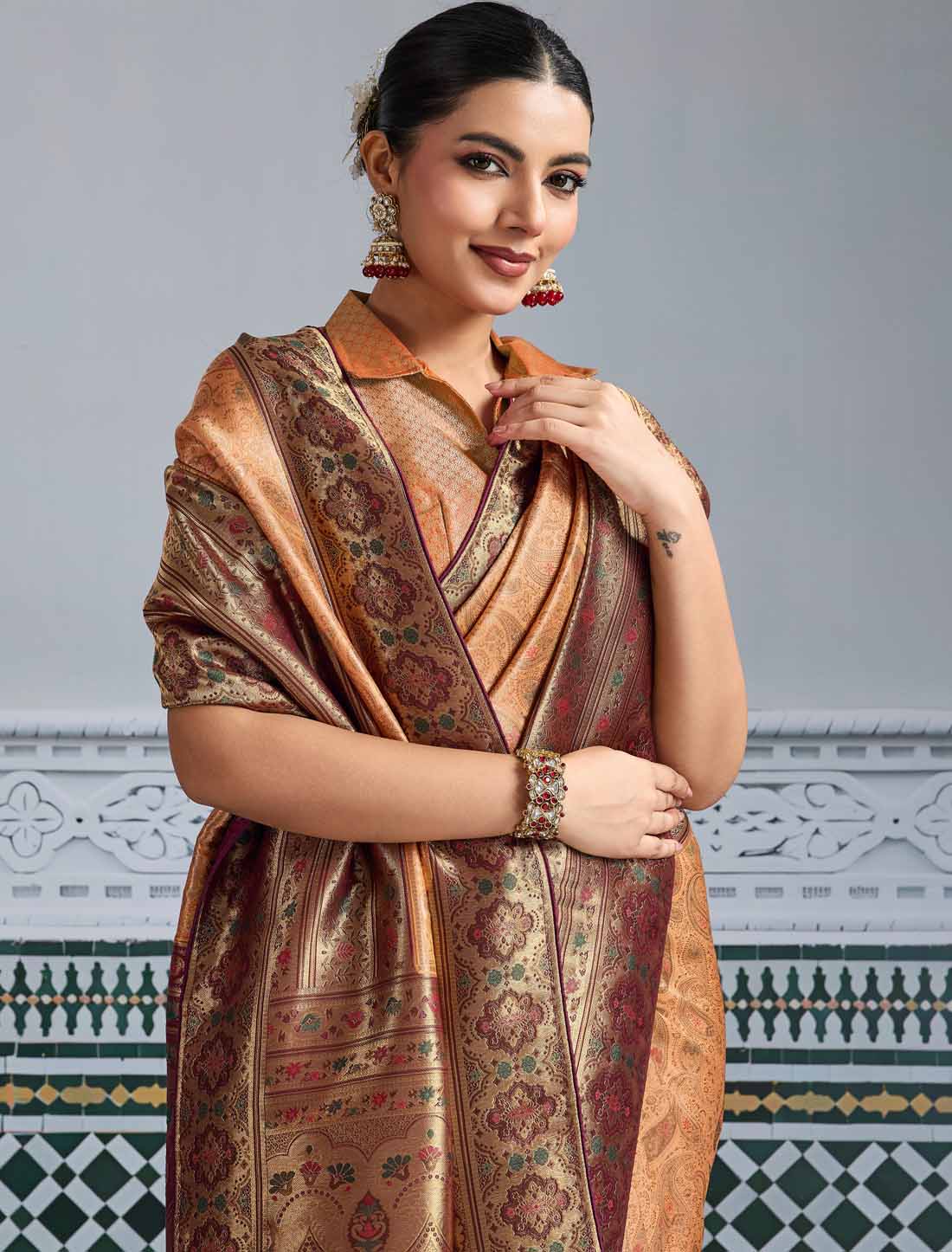 Kanjivaram Soft Silk Ethnic Soft Zari & Meenakari Woven UnStitched Saree