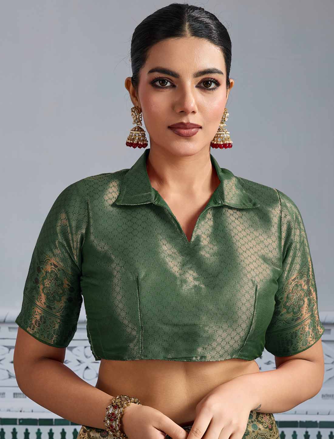 Ethnic Kanjivaram Soft Silk UnStitched Soft Zari & Meenakari Woven Saree