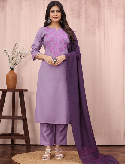Graceful Cotton Slub With Bottom & Fnacy Dupatta Kurta Sets For Women