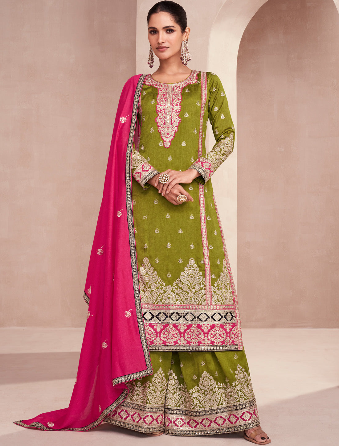 Luxurious Premium Silk Ethnic With Designer Green Kurta Sets