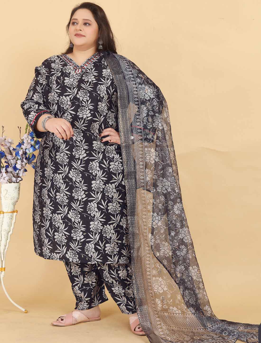Ethnic Dark Grey Premium Rayon Export Quality Hand Work Kurta Sets